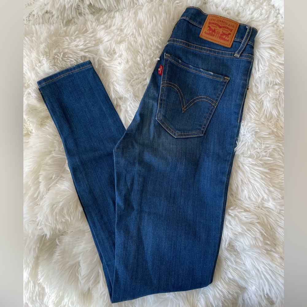LEVI’s high rise skinny jeans